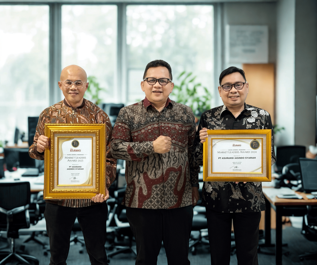Kukuhkan Posisi Market Leader Asuransi Umum Syariah, Isi Kemerdekaan dengan Prestasi