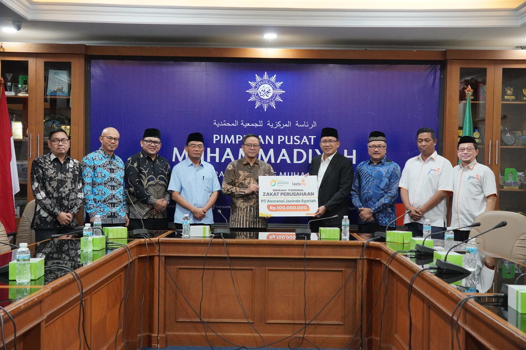 Jasindo Syariah Salurkan Rp300 Juta Zakat untuk Pemberdayaan Masyarakat